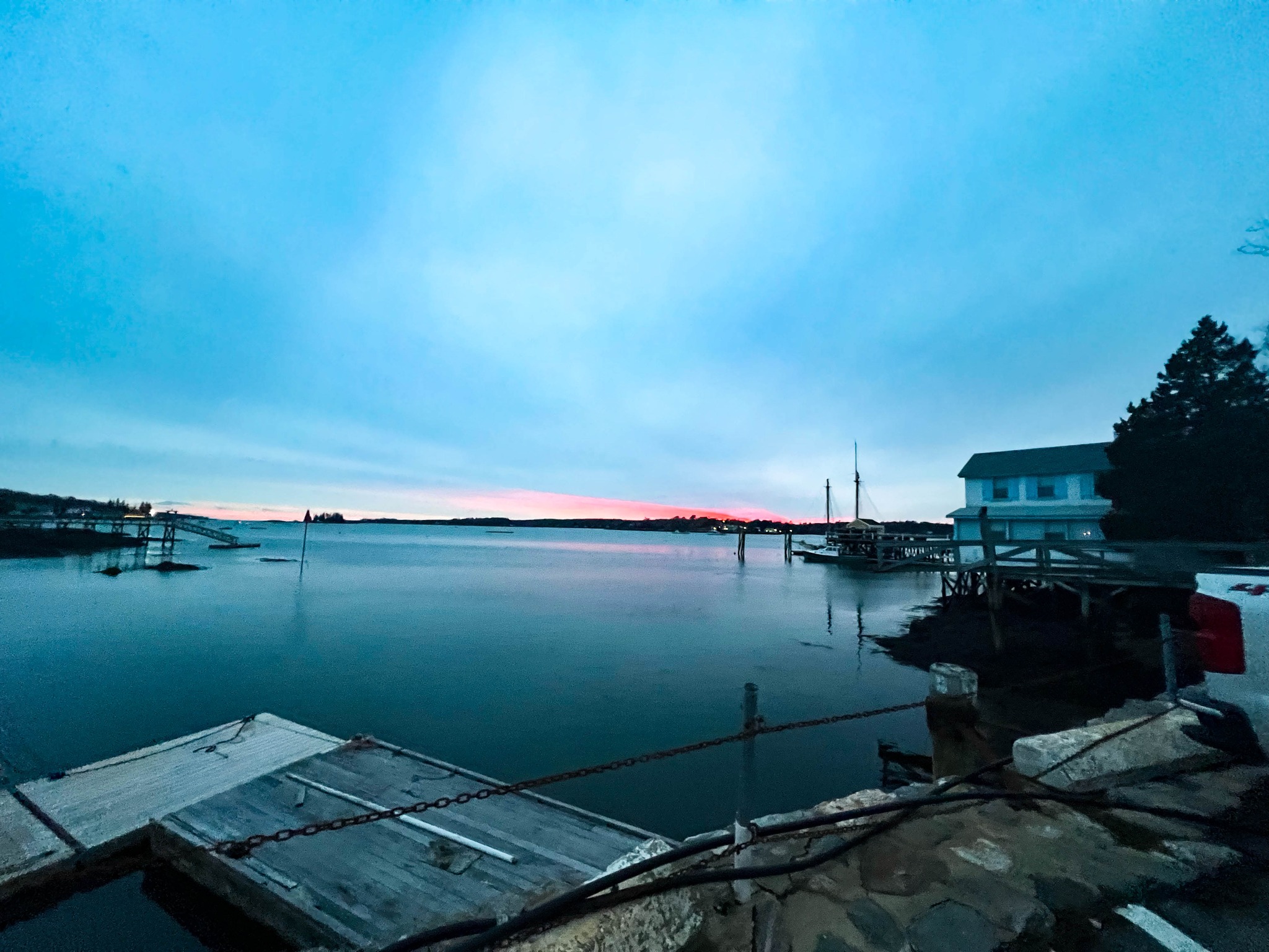 Explore the Marina - Tugboat Inn Boothbay Harbor